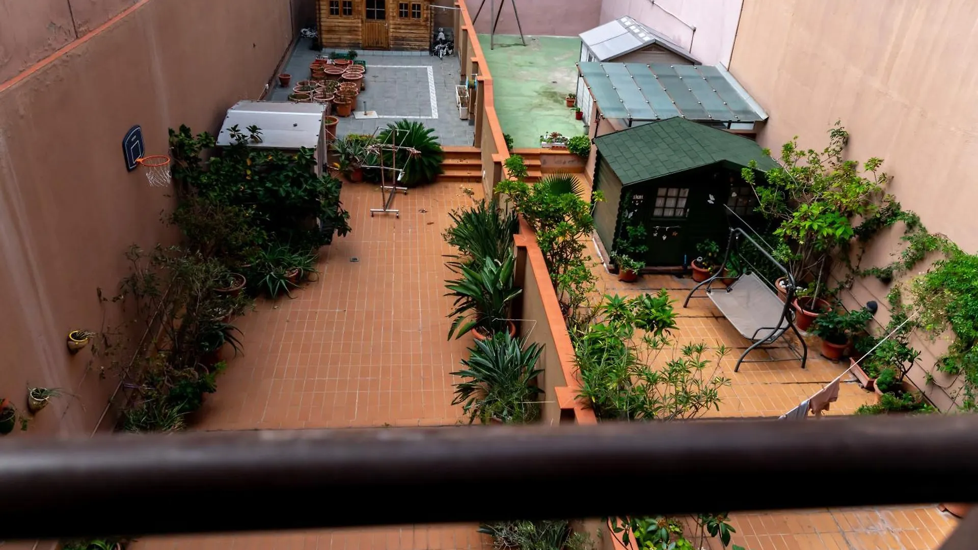 דירות ברצלונה Comfy Downtown + Private Terrace